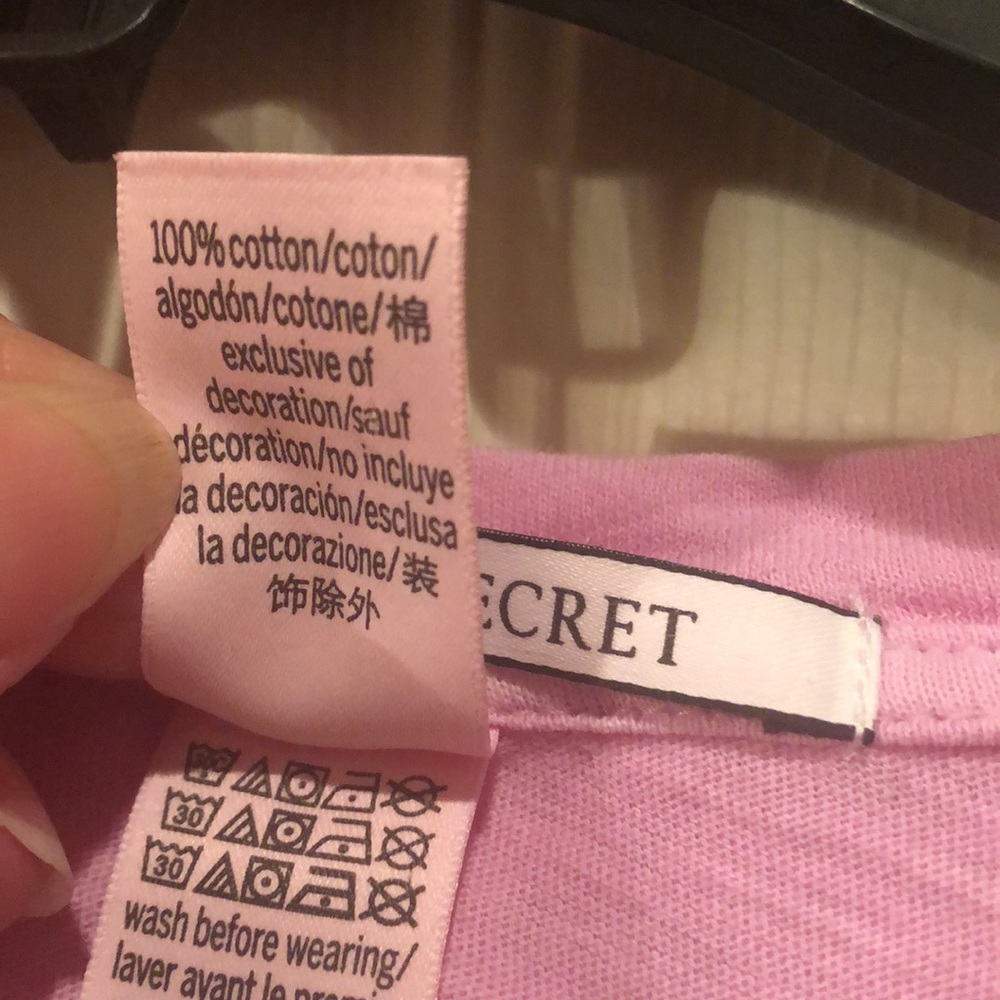 Victoria’s Secret - XS Pink VNeck Short Sleeve T-Shirt - Picture 4 of 6